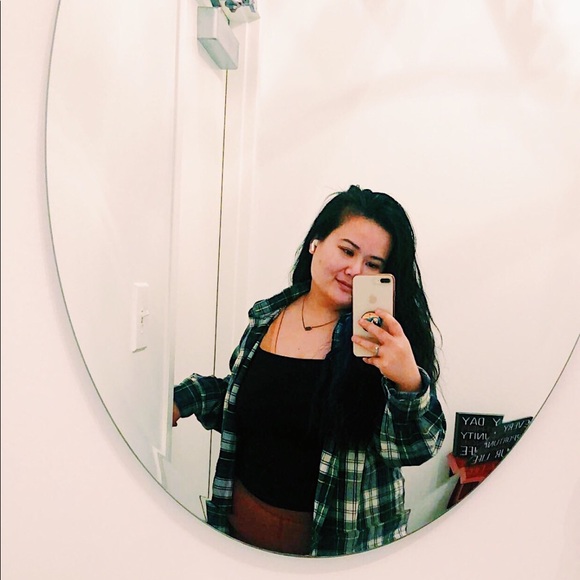 Meet your Posher, Lily - Picture 3 of 5